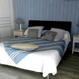 https://domaine-de-la-ville-suzanne.inbrittany.com