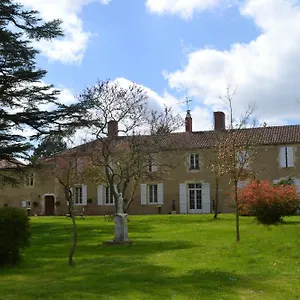 https://chartreuse-de-dane.midi-pyreneeshotels.com