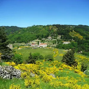 https://le-relais-de-rochepaule.hotels-rhonealpes.com